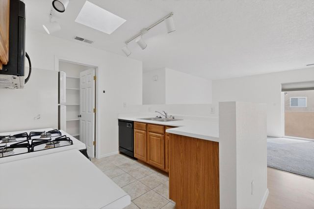 4701 Morris Street NE APT 1904, Albuquerque, NM 87111