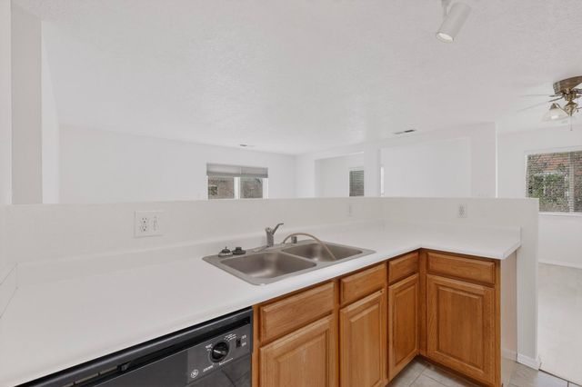 4701 Morris Street NE APT 1904, Albuquerque, NM 87111