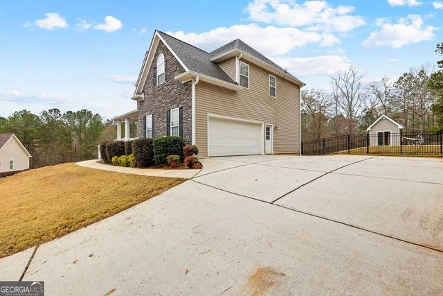 39 Hawthorne Place, Sharpsburg, GA 30277