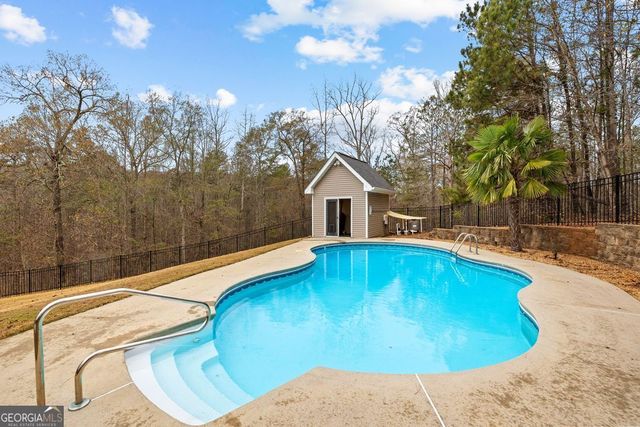 39 Hawthorne Place, Sharpsburg, GA 30277