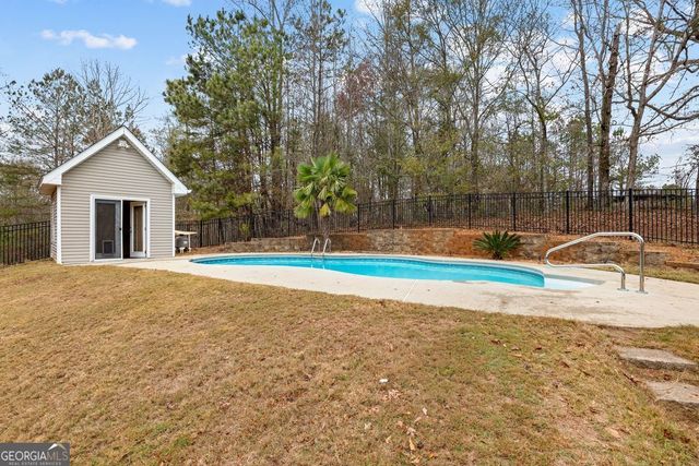 39 Hawthorne Place, Sharpsburg, GA 30277