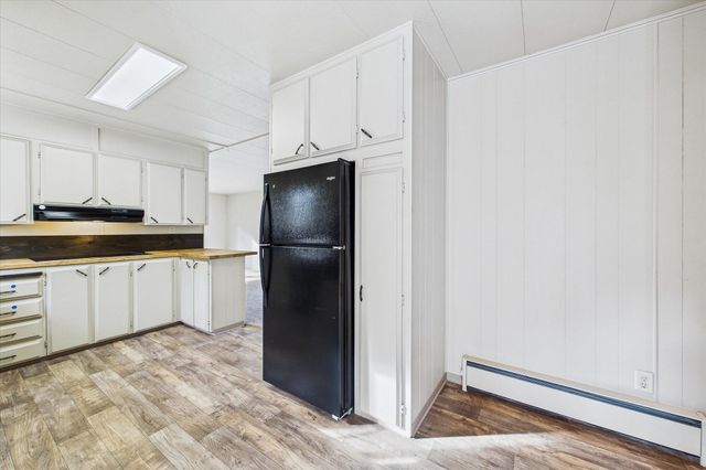 450 Stephens Lane, Bayside South, CA 95524