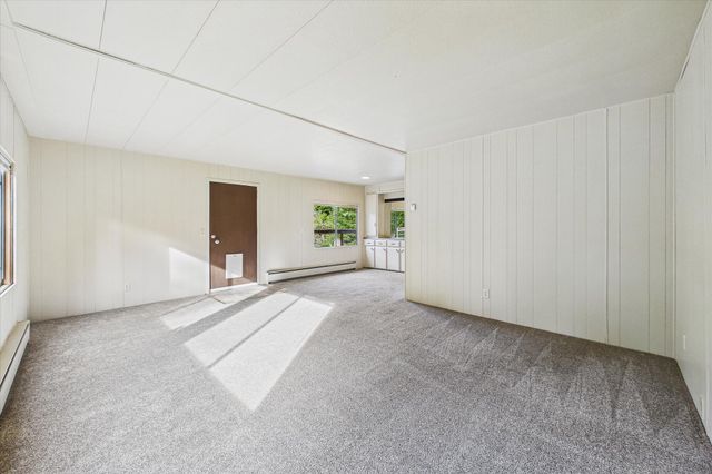 450 Stephens Lane, Bayside South, CA 95524