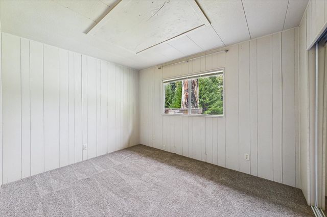 450 Stephens Lane, Bayside South, CA 95524