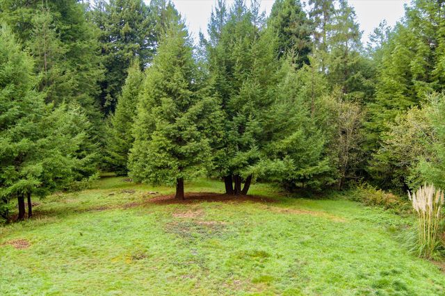 450 Stephens Lane, Bayside South, CA 95524