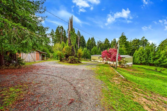 450 Stephens Lane, Bayside South, CA 95524