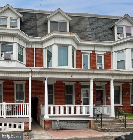 22 DEWEY ST, York, PA 17404