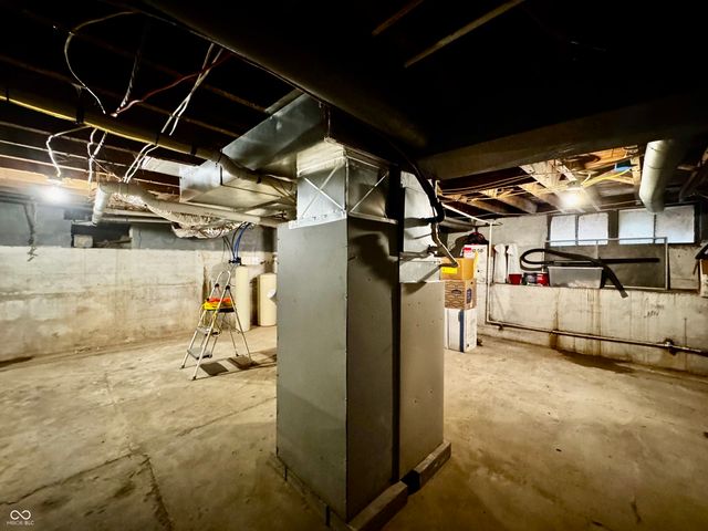 103 Park Avenue, Crothersville, IN 47229