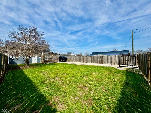 103 Park Avenue, Crothersville, IN 47229