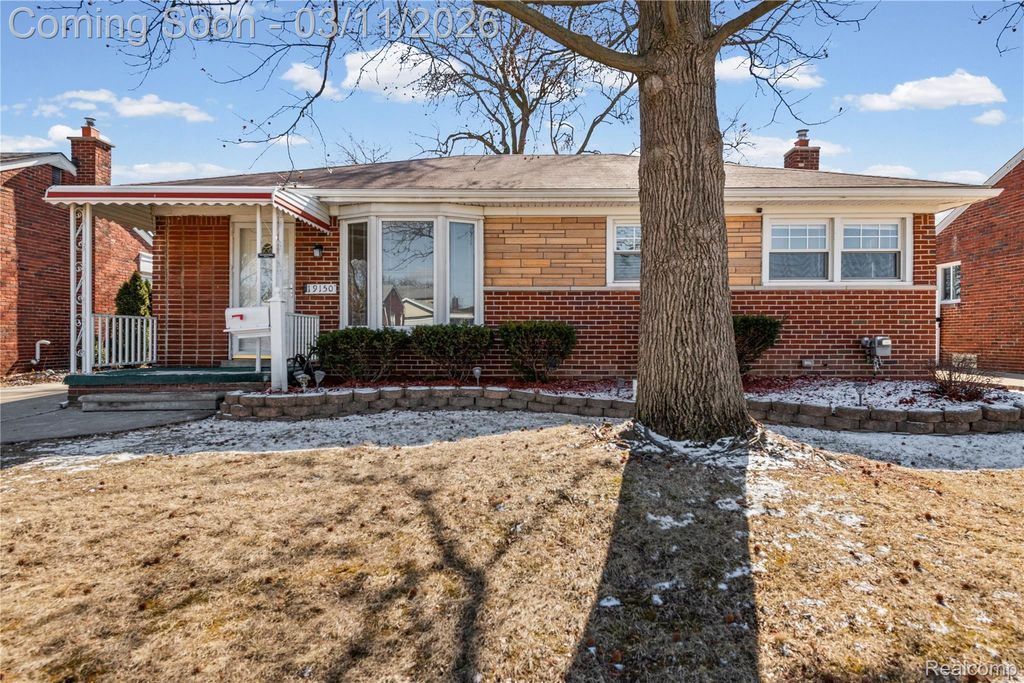 19150 Ike Street, Roseville, MI 48066