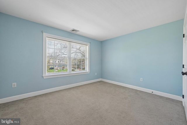 296 S CHURCH ST, Moorestown, NJ 08057