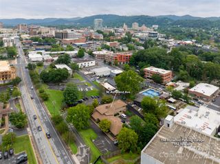 90 Asheland Avenue, Asheville, NC 28801