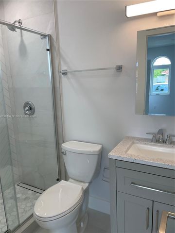 6820 SW 13th Ter 6820, Miami, FL 33144