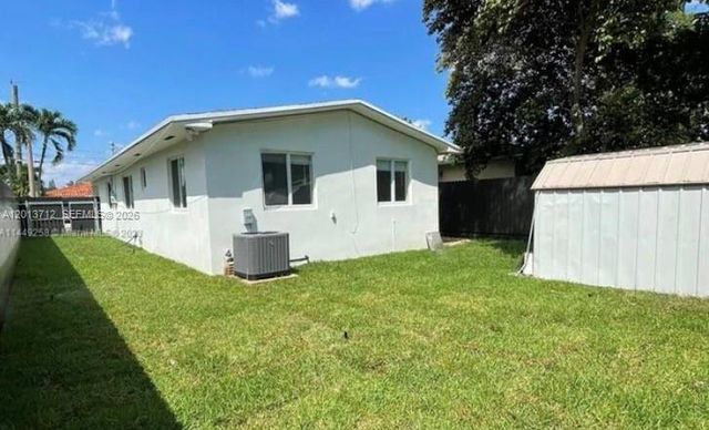 6820 SW 13th Ter 6820, Miami, FL 33144