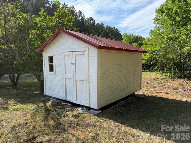 878 Stanback Ferry Road, Lilesville, NC 28091