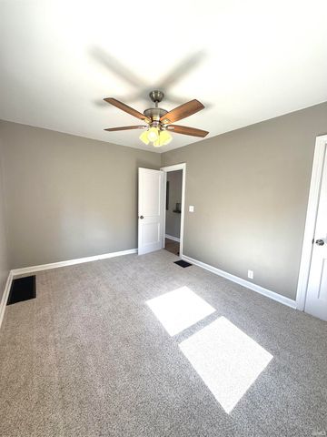 2728 Sherman Street, Evansville, IN 47633