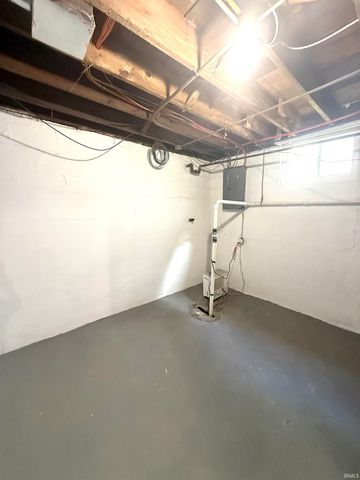 2728 Sherman Street, Evansville, IN 47633