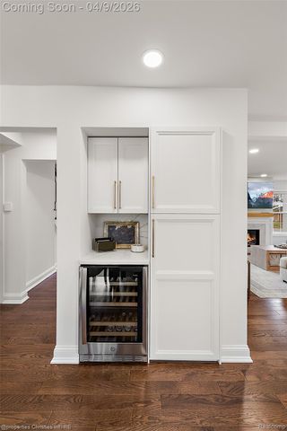 6273 Ledgeway Drive, West Bloomfield Charter Township, MI 48322