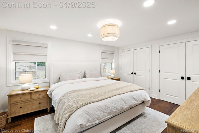 6273 Ledgeway Drive, West Bloomfield Charter Township, MI 48322