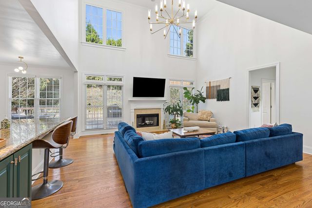 448 Oak Valley Circle SE, Smyrna, GA 30082