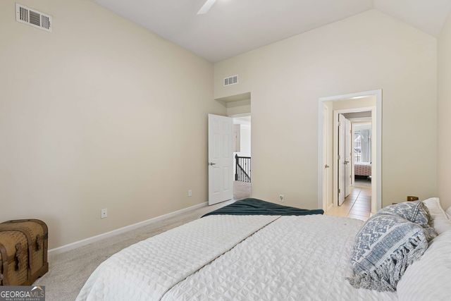 448 Oak Valley Circle SE, Smyrna, GA 30082