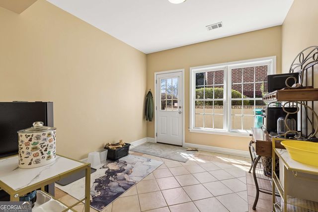 448 Oak Valley Circle SE, Smyrna, GA 30082