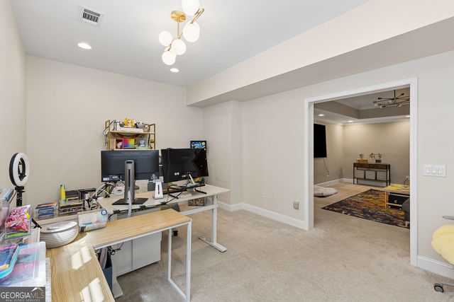 448 Oak Valley Circle SE, Smyrna, GA 30082