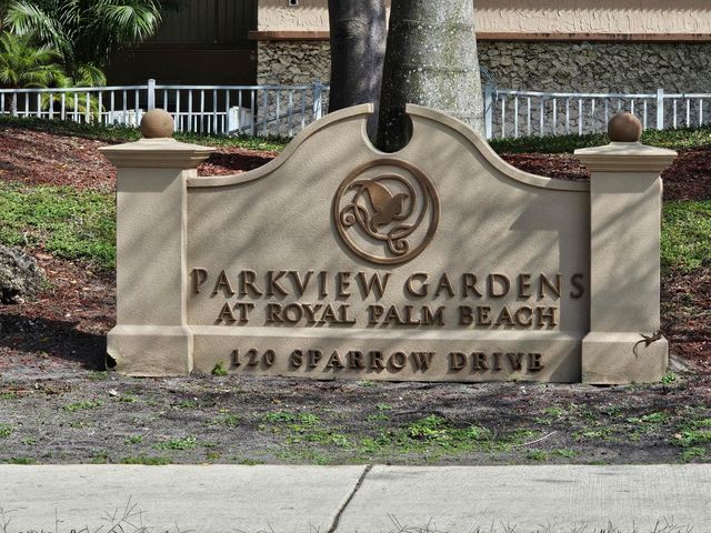 120 Sparrow Drive 208, Royal Palm Beach, FL 33411