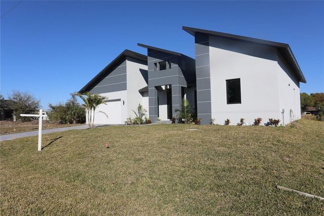 9574 SALT LAKE STREET, Port Charlotte, FL 33981