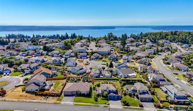 5602 24th Avenue NE, Tacoma, WA 98422