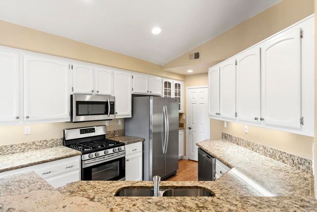 1365 Saltbush Lane, El Cajon, CA 92019