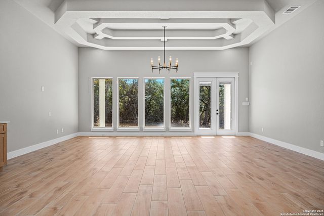 1164 Winding Creek Trl, Spring Branch, TX 78070