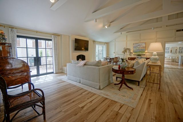 2007 Shell Ave, Midland, TX 79705