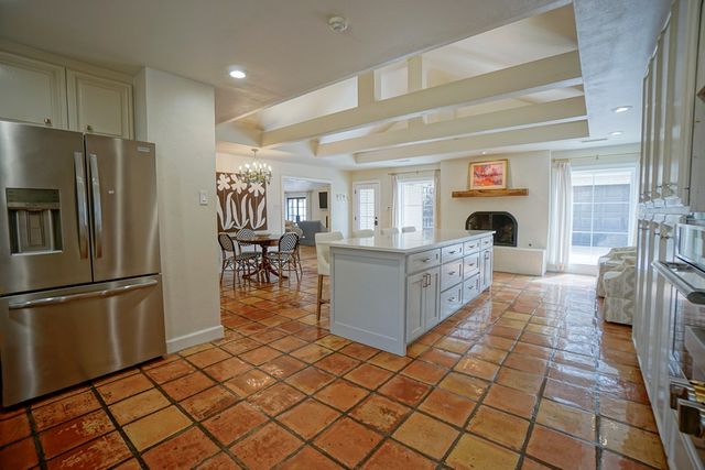 2007 Shell Ave, Midland, TX 79705