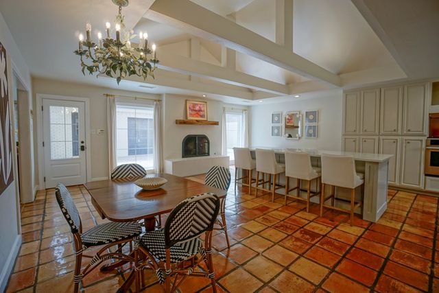 2007 Shell Ave, Midland, TX 79705