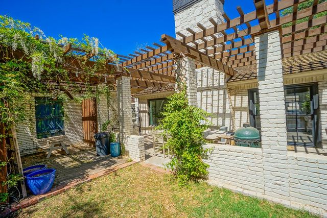 2007 Shell Ave, Midland, TX 79705