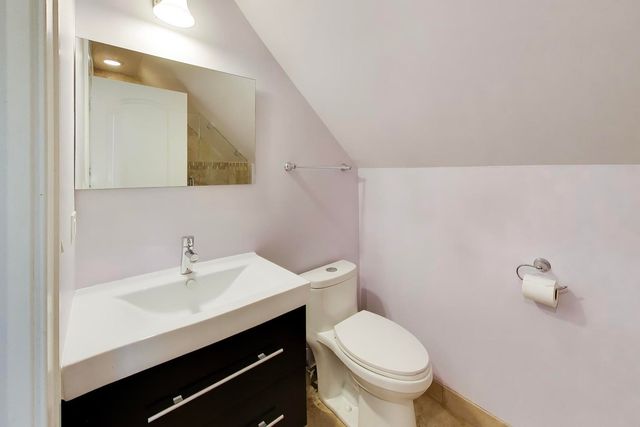3526 W McLean Avenue, Chicago, IL 60647
