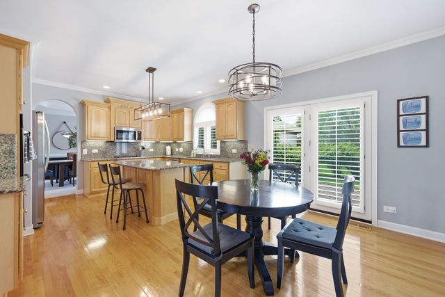 2632 Lupine Circle, Naperville, IL 60564