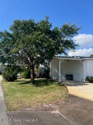 5361 Bison Street P19, Micco, FL 32976
