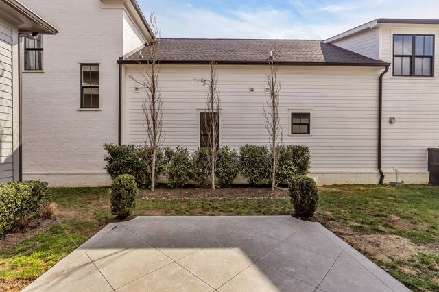 6045 Pasquo Rd, Nashville, TN 37221