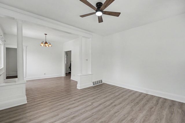 648 Bedinger Street, Elsmere, KY 41018