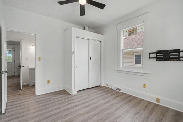 648 Bedinger Street, Elsmere, KY 41018