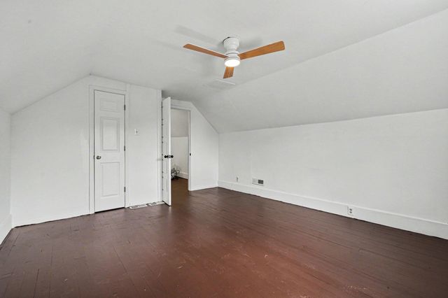 648 Bedinger Street, Elsmere, KY 41018