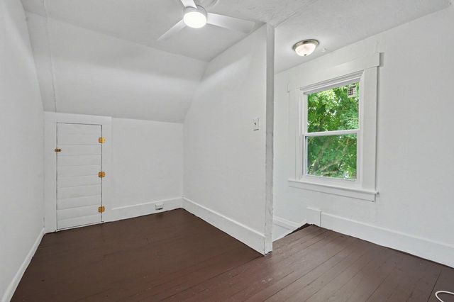 648 Bedinger Street, Elsmere, KY 41018