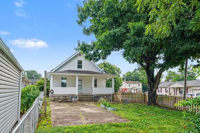 648 Bedinger Street, Elsmere, KY 41018