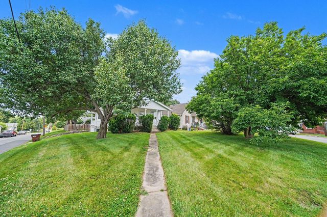 648 Bedinger Street, Elsmere, KY 41018