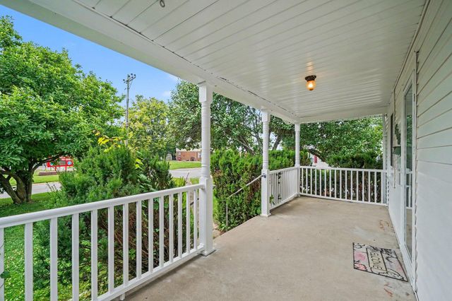 648 Bedinger Street, Elsmere, KY 41018