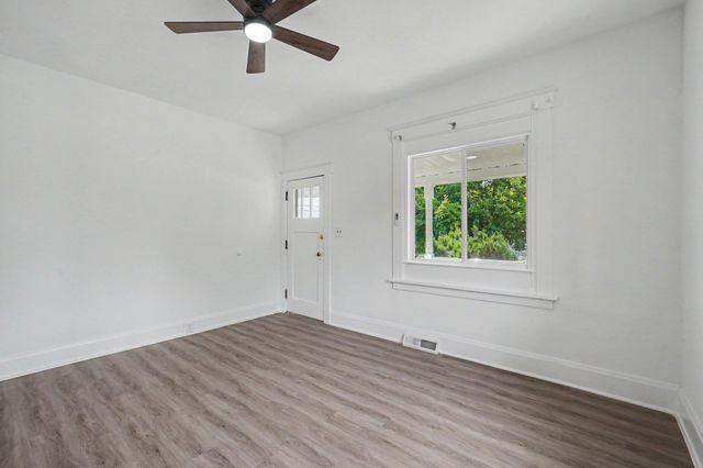 648 Bedinger Street, Elsmere, KY 41018