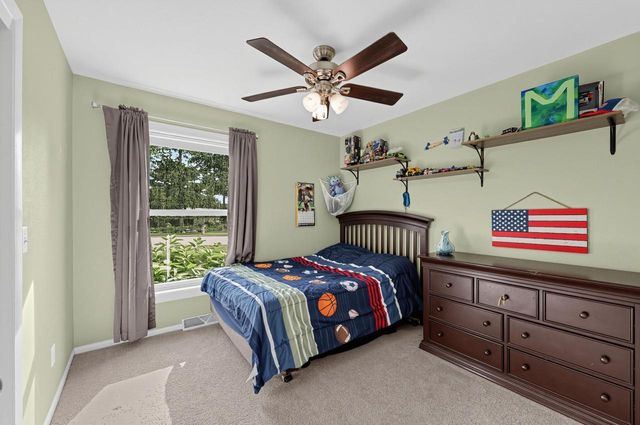 753 Chelsea PLACE, Janesville, WI 53546