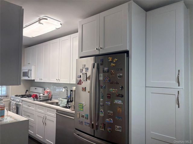 68-37 138th Street A, Flushing, NY 11367